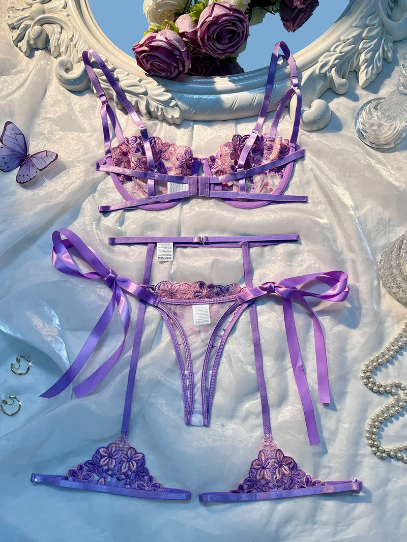Conjunto Lingerie Lavande Élégance – Bordado Floral Premium