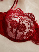 Conjunto Lingerie Divine – Renda Bordada & Detalhes Sedutores