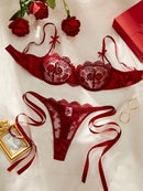 Conjunto Lingerie Divine – Renda Bordada & Detalhes Sedutores