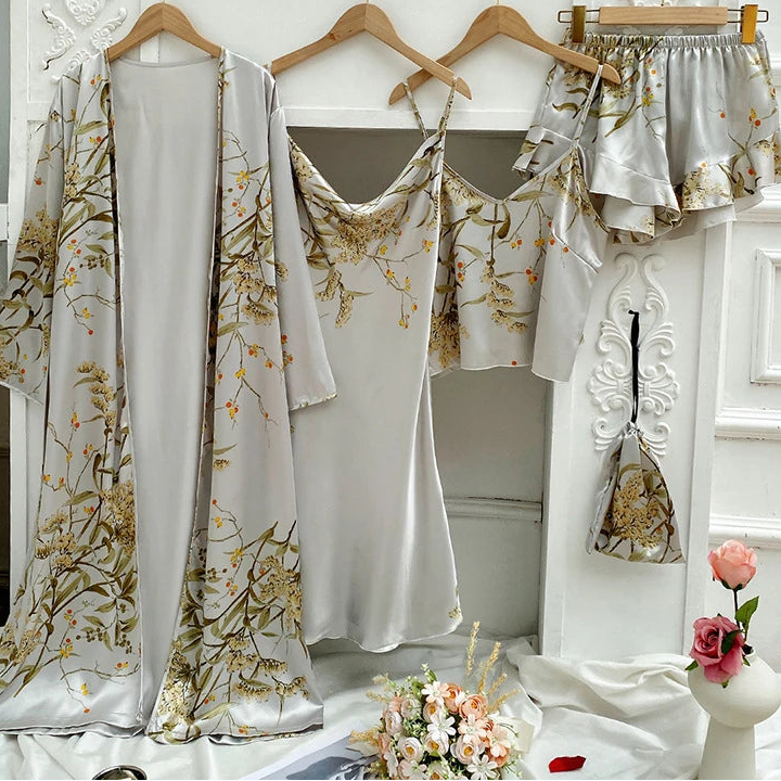 Conjunto Aurora Dourada – Loungewear de Luxo 5 Peças