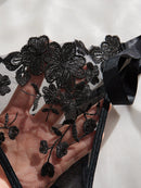 Conjunto Lingerie Lencería – Renda Floral Luxuosa com Tiras de Cetim